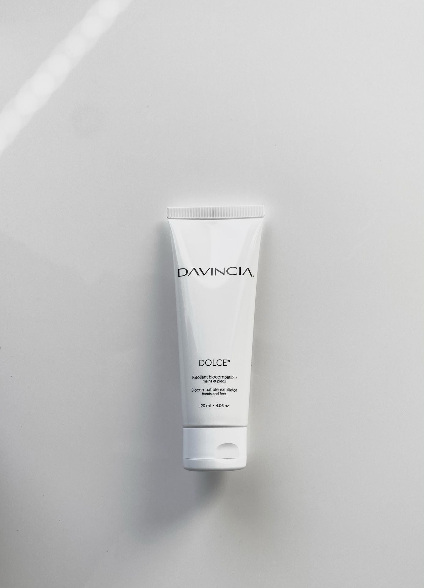 DOLCE™ · Exfoliant biocompatible mains et pieds - Harmonie Institut